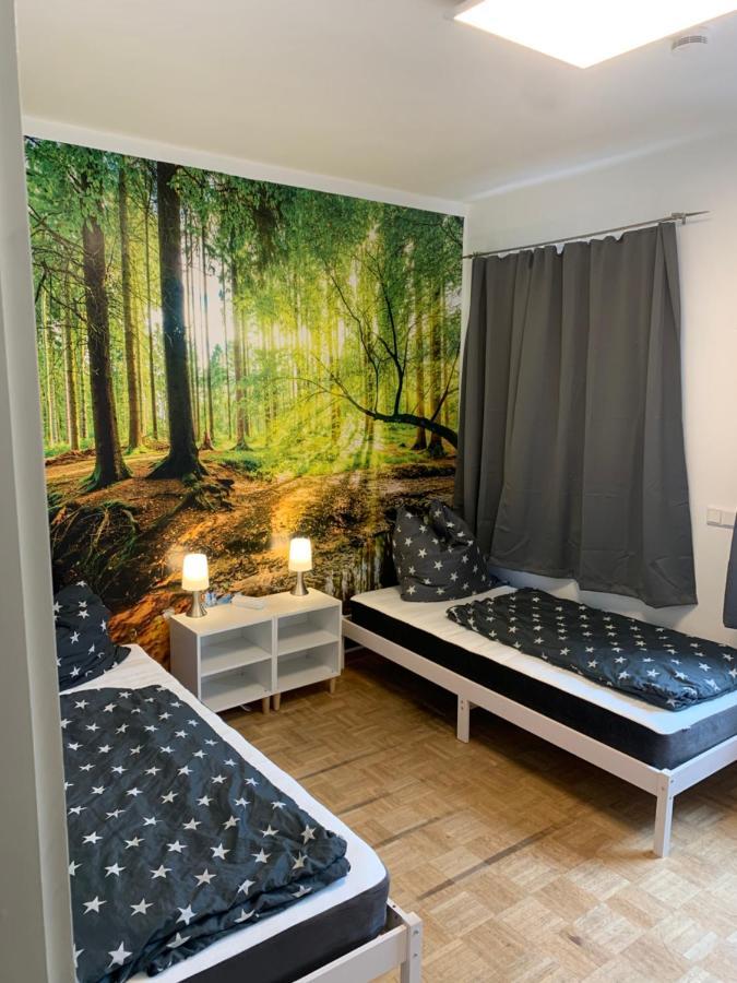 Mainpark Apartment 4 Schlafzimmer Bis Zu 10 Personen Direkt Ueber Aschaffapartment Bei Aschaffenburg Mainaschaff المظهر الخارجي الصورة